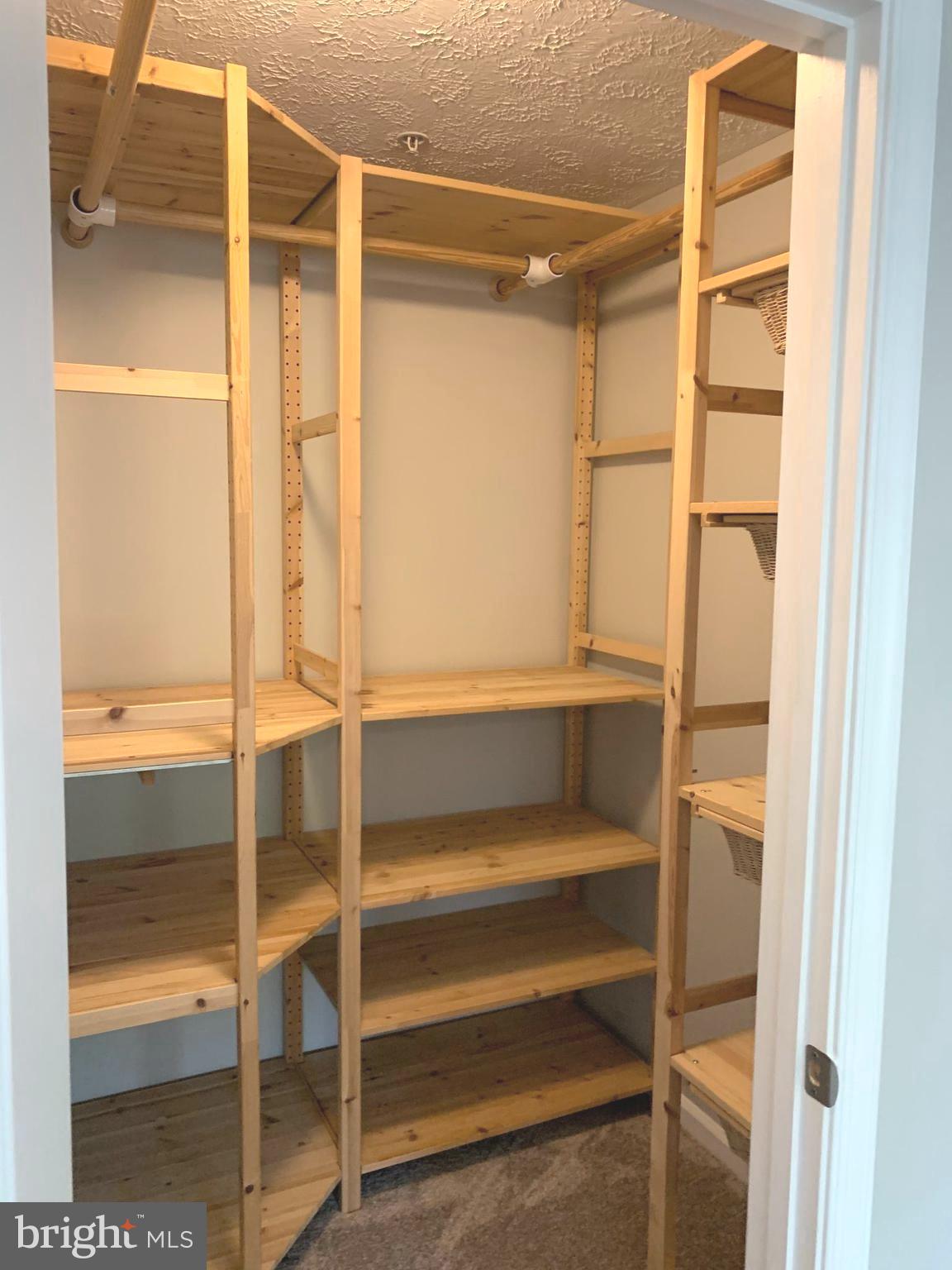 PINEY ORCHARD - Residential Lease