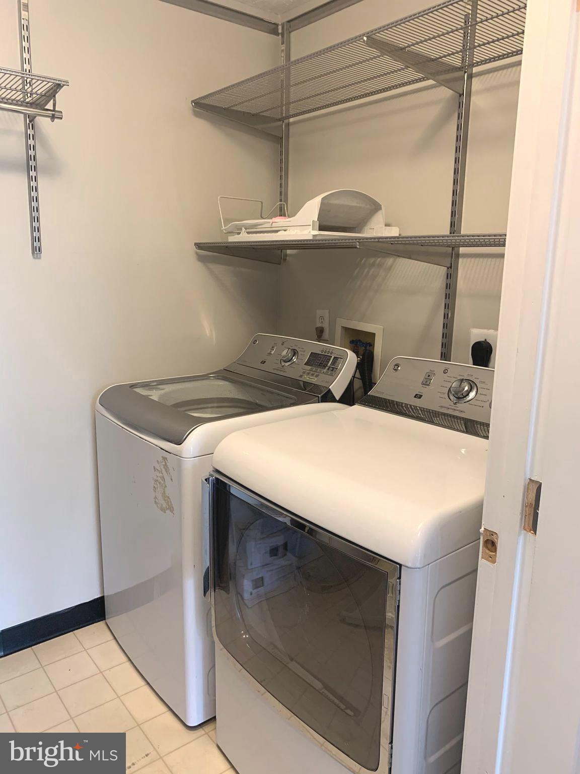 PINEY ORCHARD - Residential Lease