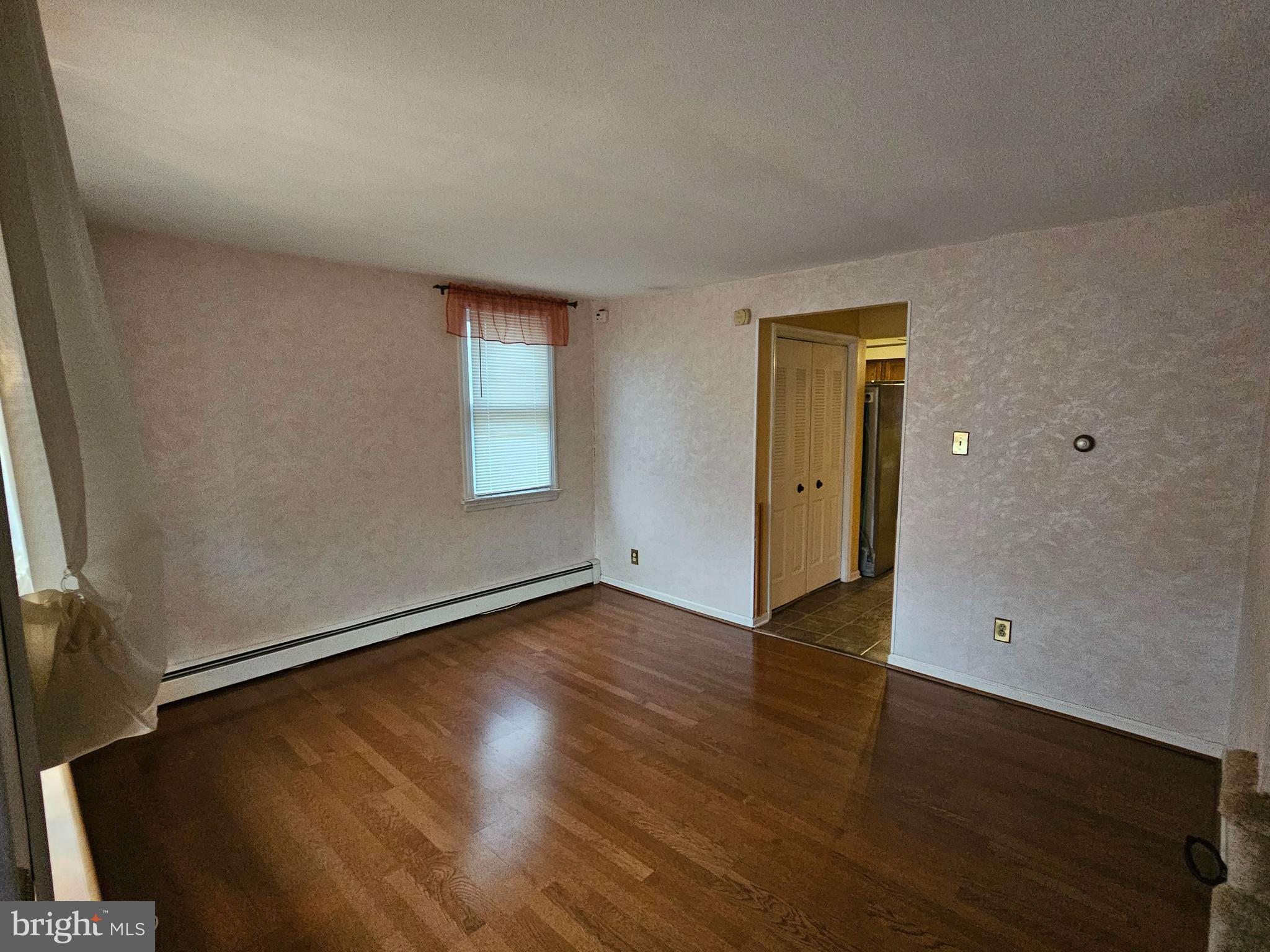 EDDINGTON GDNS - Residential