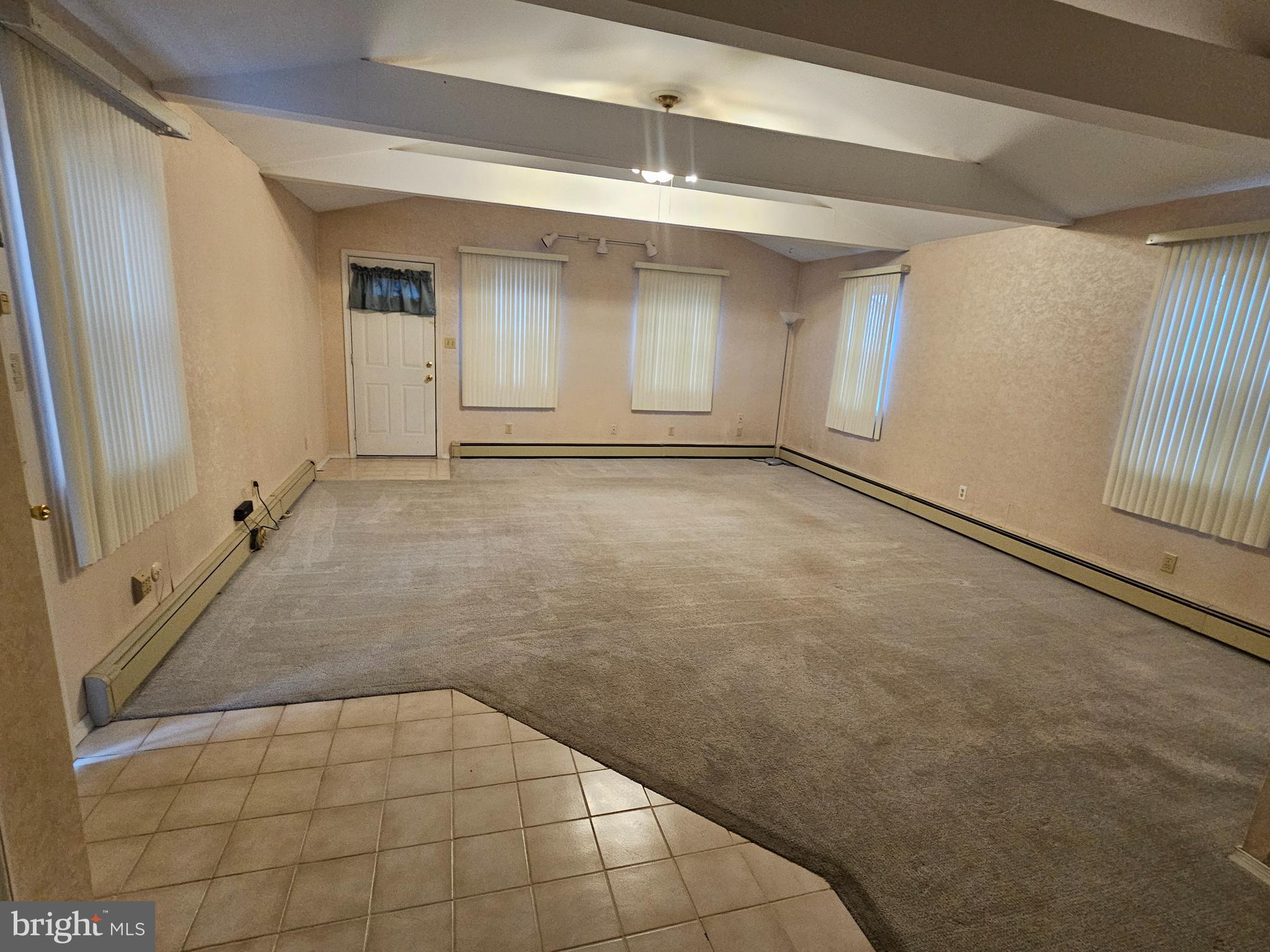 EDDINGTON GDNS - Residential