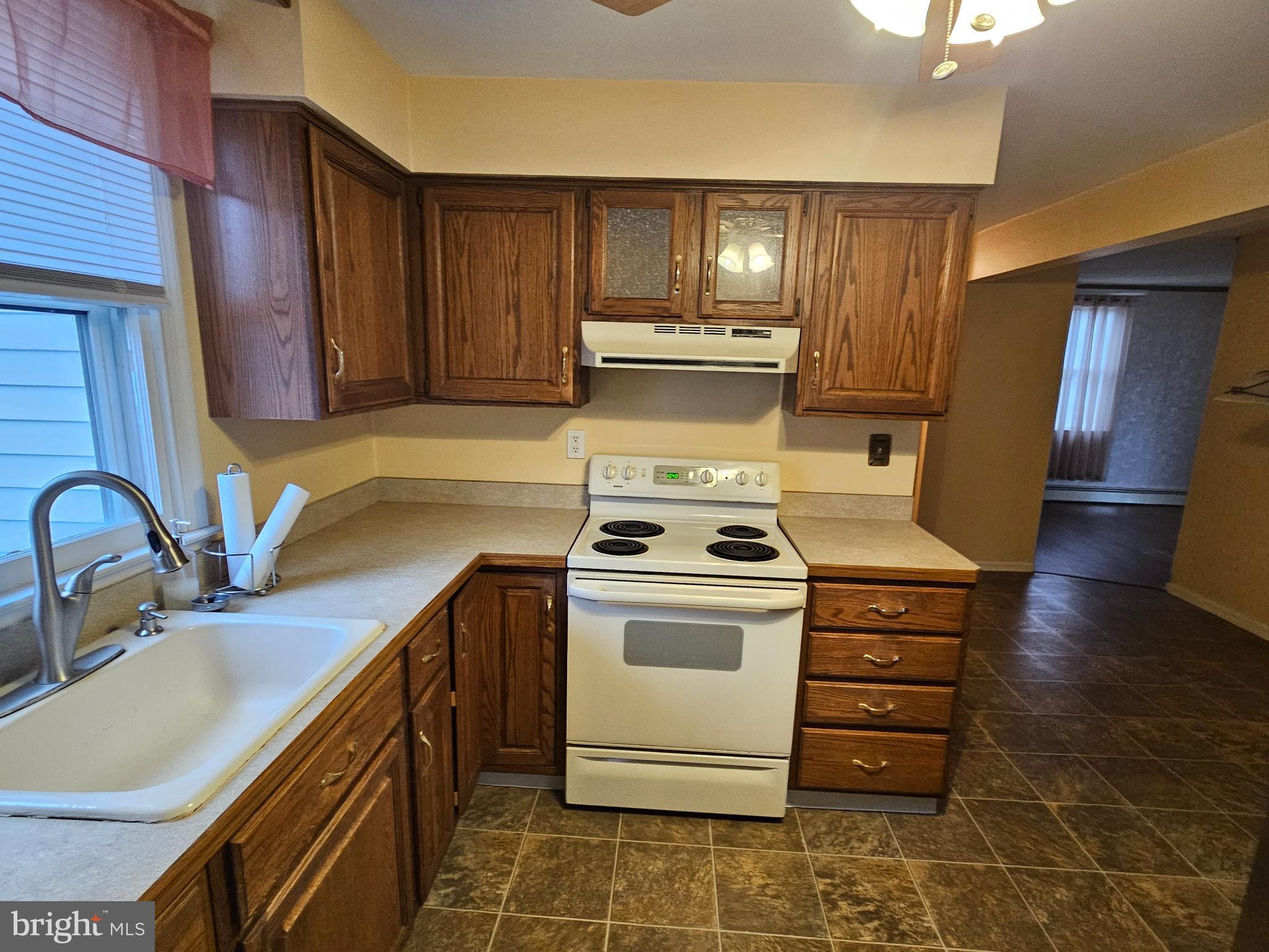 EDDINGTON GDNS - Residential