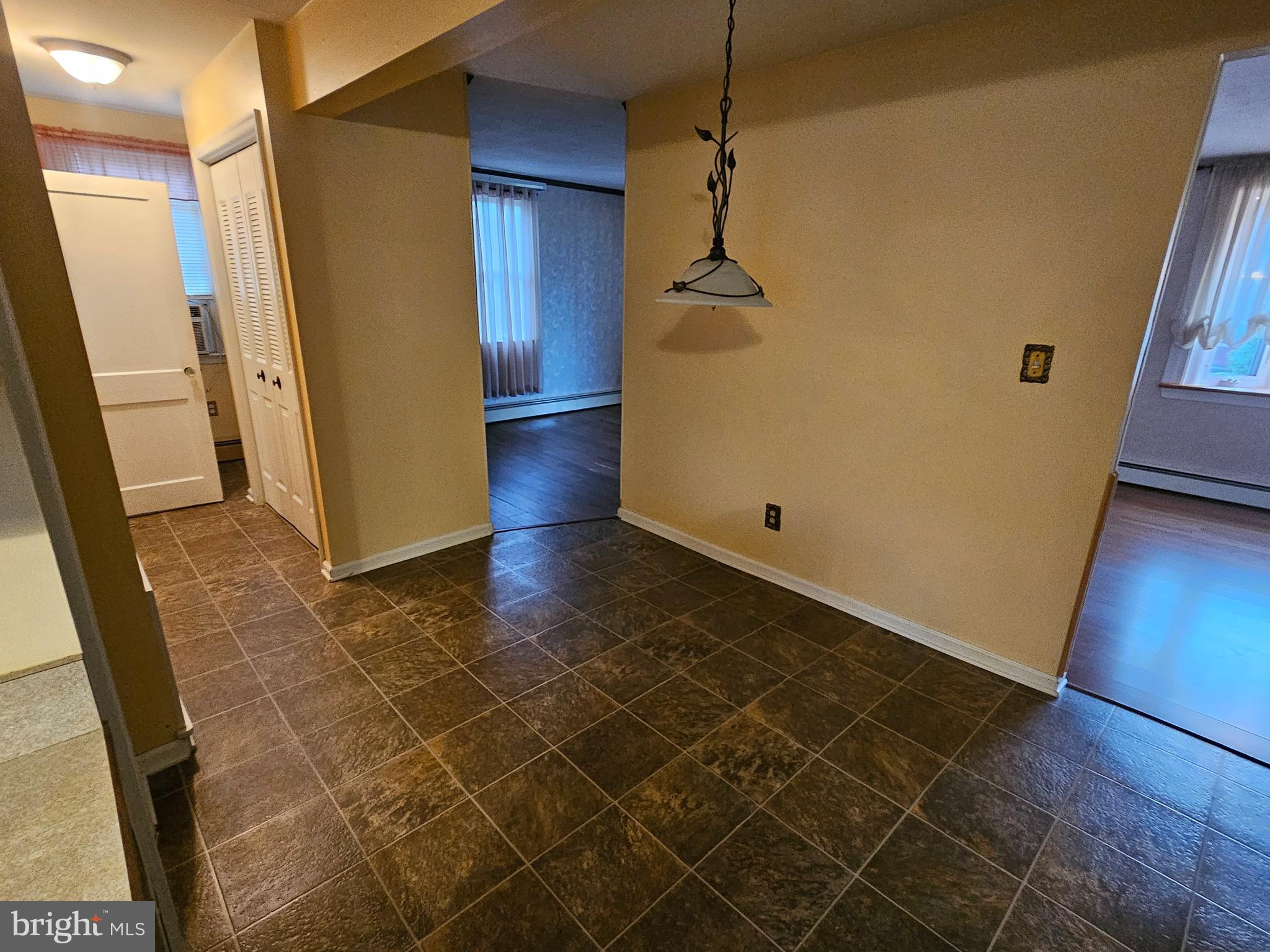 EDDINGTON GDNS - Residential