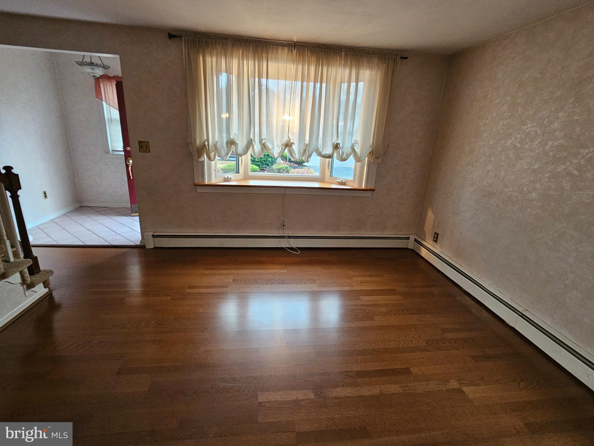 EDDINGTON GDNS - Residential