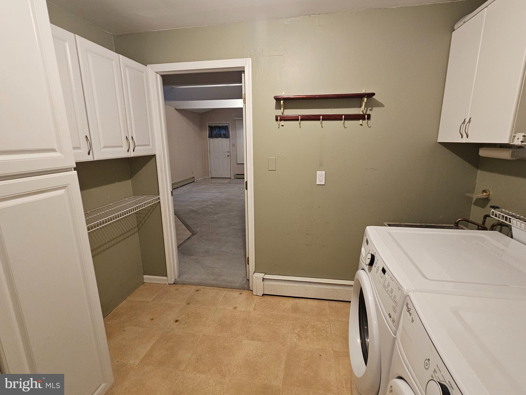 EDDINGTON GDNS - Residential