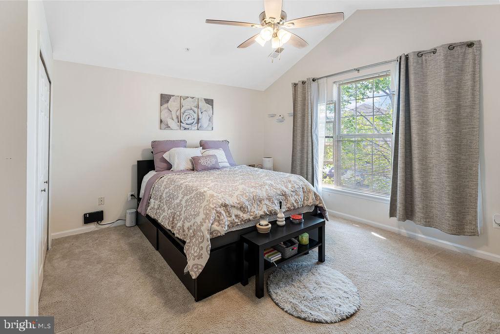 KENDALL RIDGE - Residential Lease