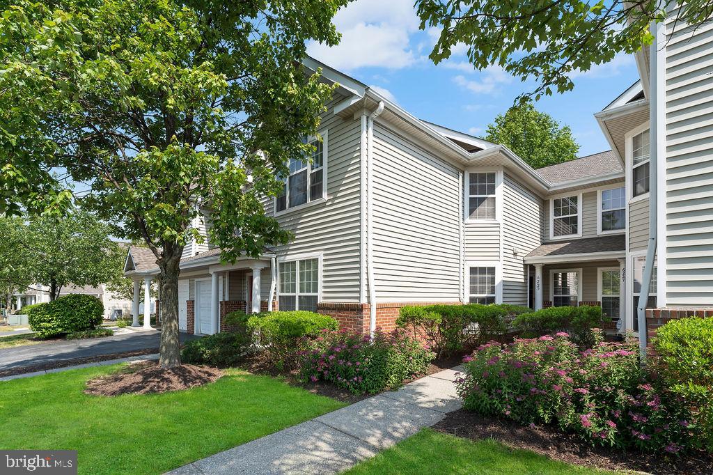 KENDALL RIDGE - Residential Lease