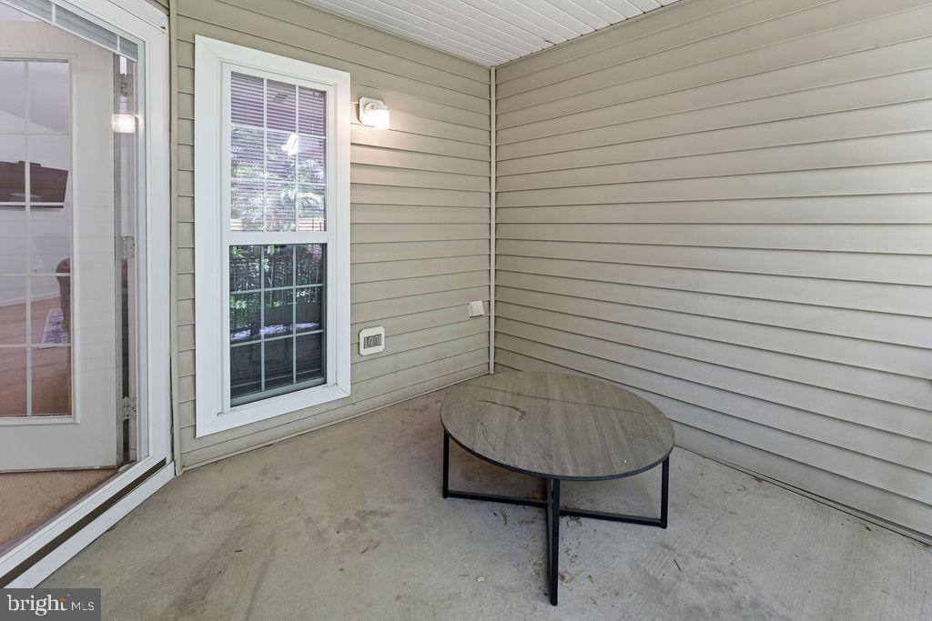 KENDALL RIDGE - Residential Lease