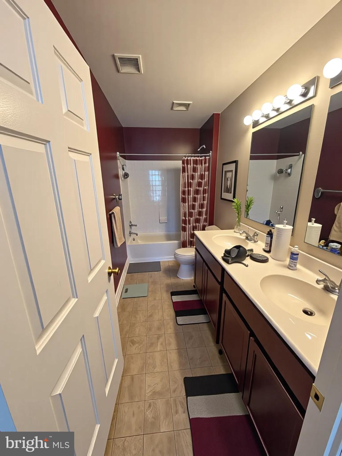 MADDEX FARM - Residential