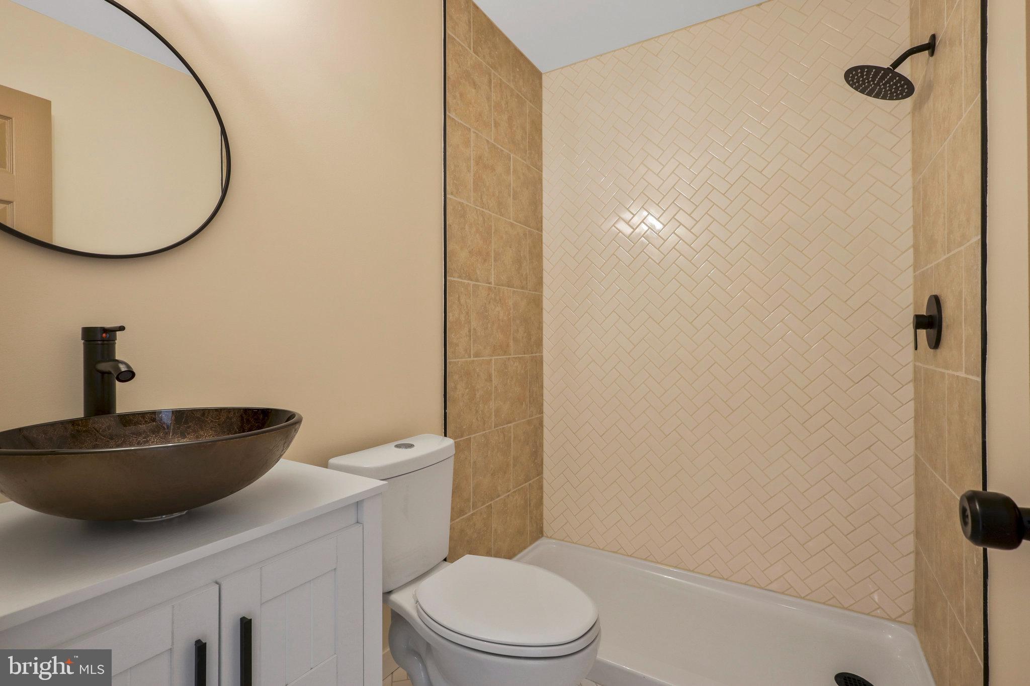 TERRACE TOWNHOUSES OF ANNANDALE - Residential