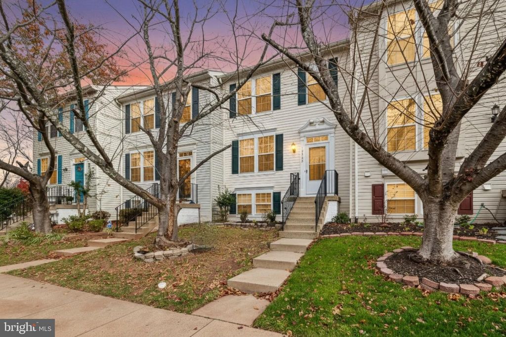 Photo of 10305 Butternut Circle, MANASSAS, VA 20110 (MLS # VAMN2010722)