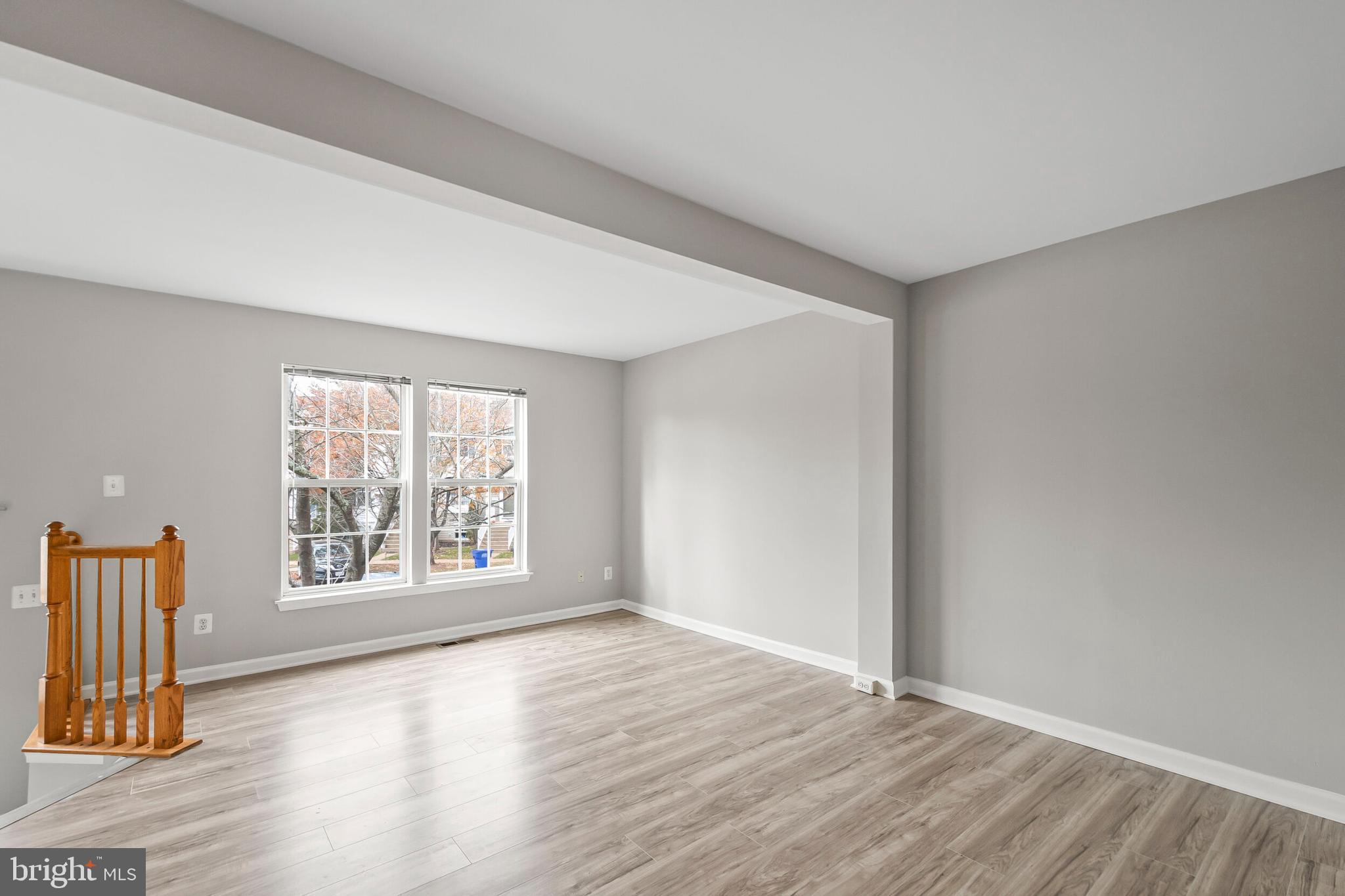 10305 BUTTERNUT CIRCLE