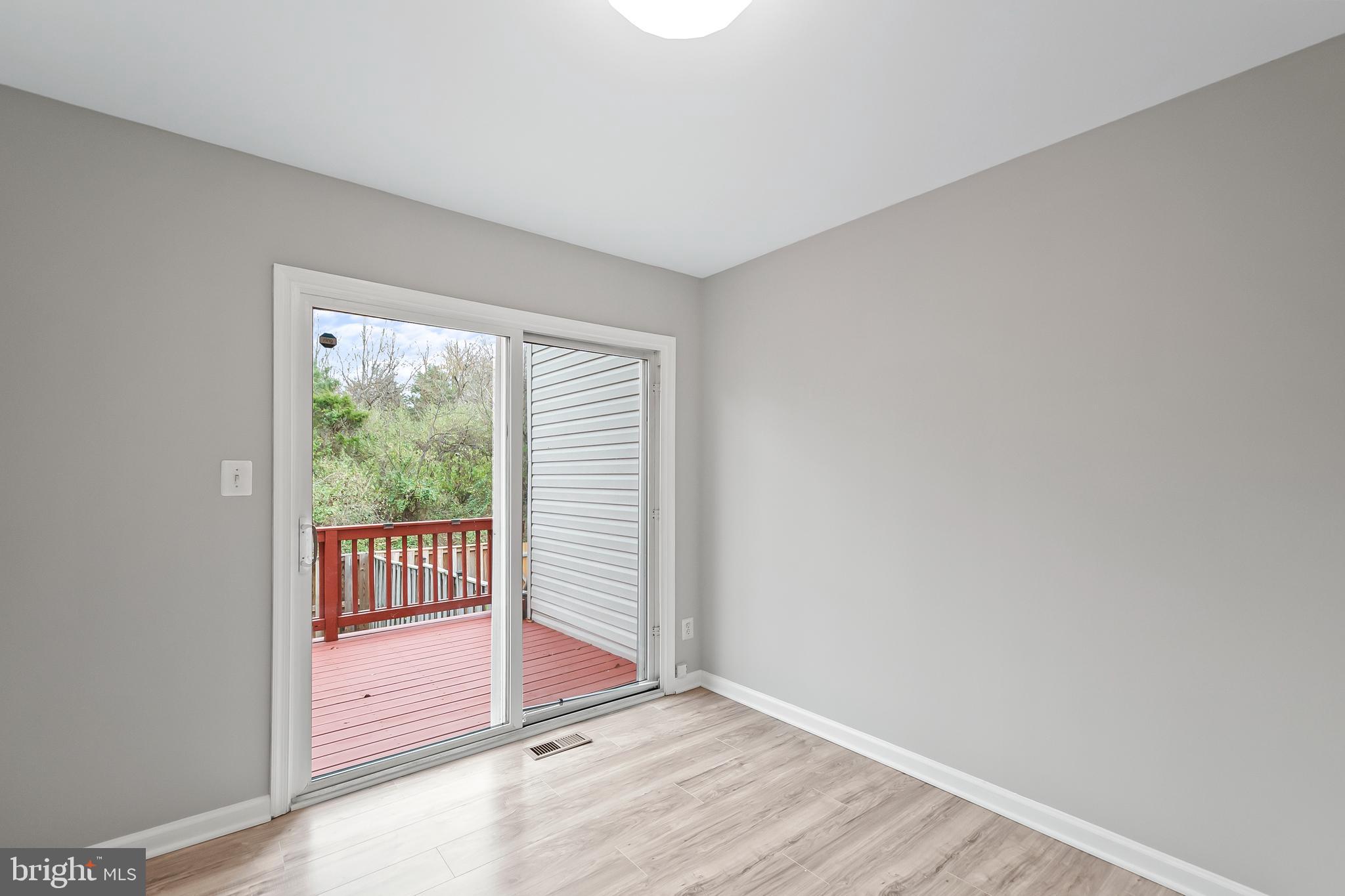 WELLINGTON - Residential