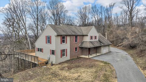 960 FABERS ROAD READING PA 19606