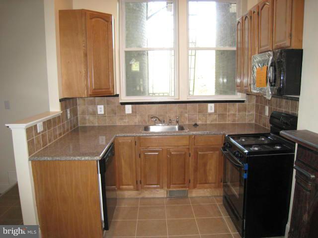RESERVOIR HILL - Residential Lease
