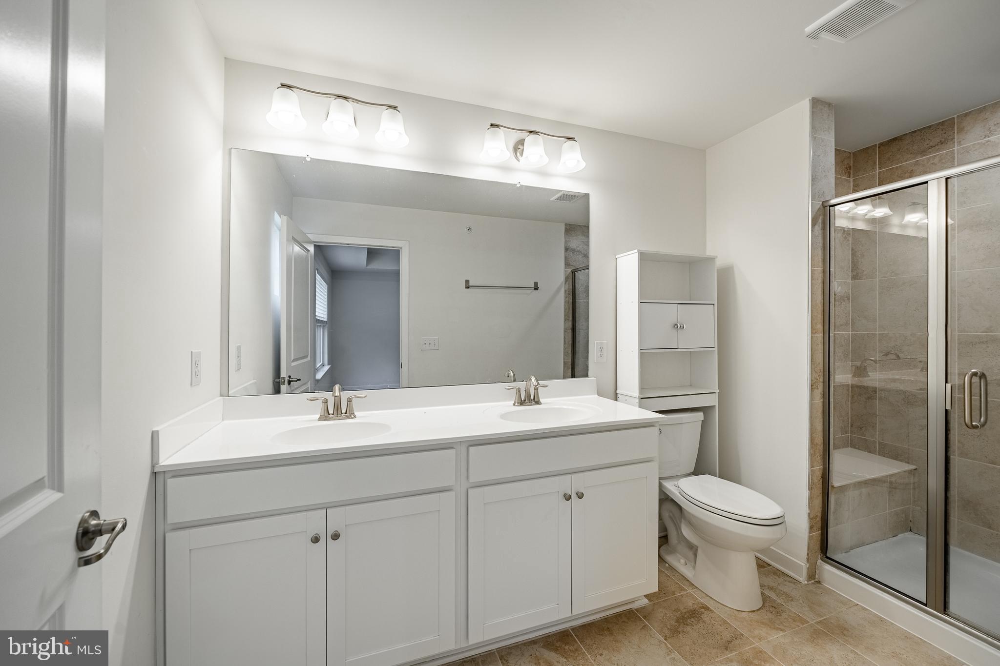 TOWNES AT SHANNON HILL - Residential