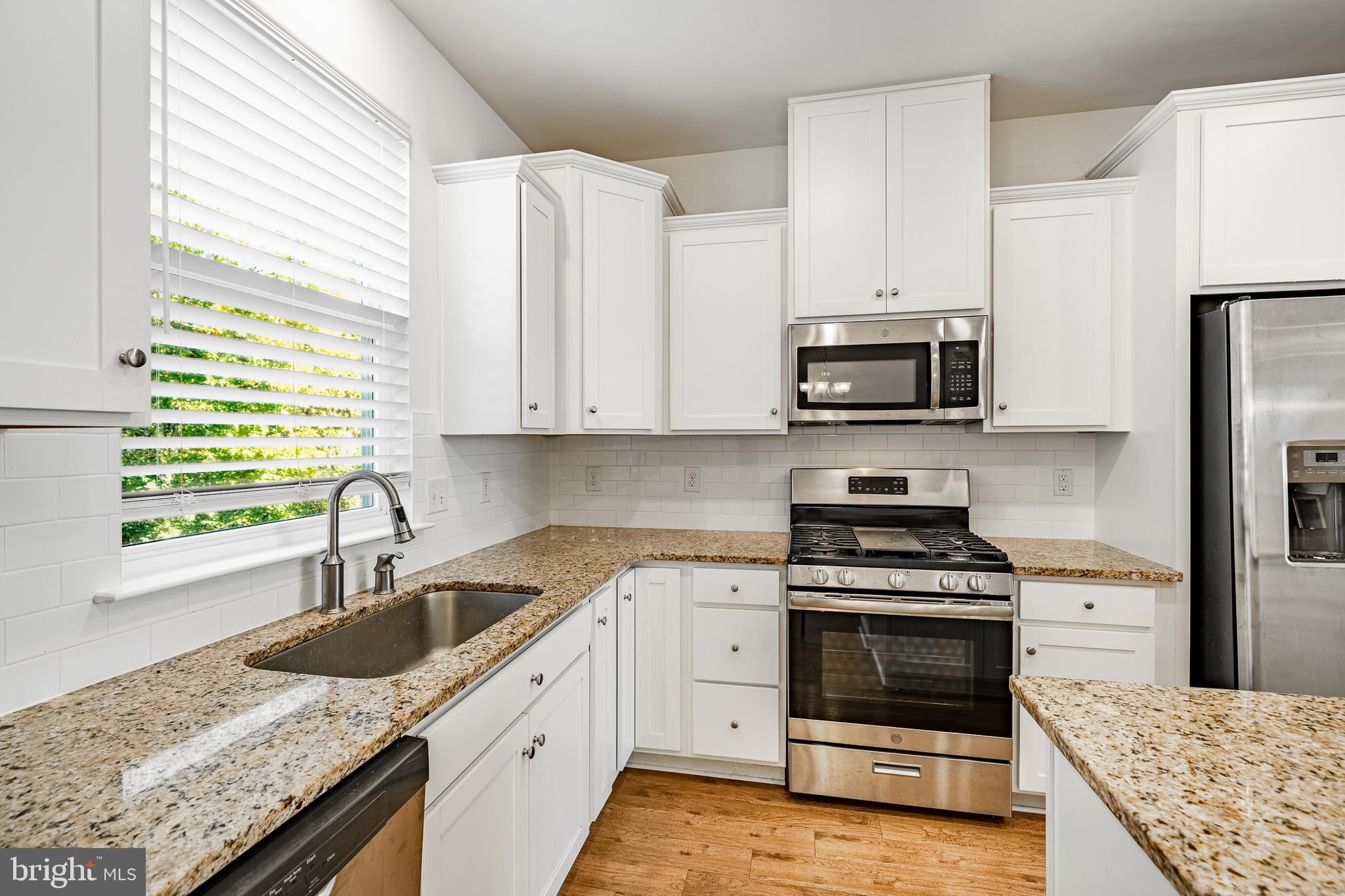 TOWNES AT SHANNON HILL - Residential