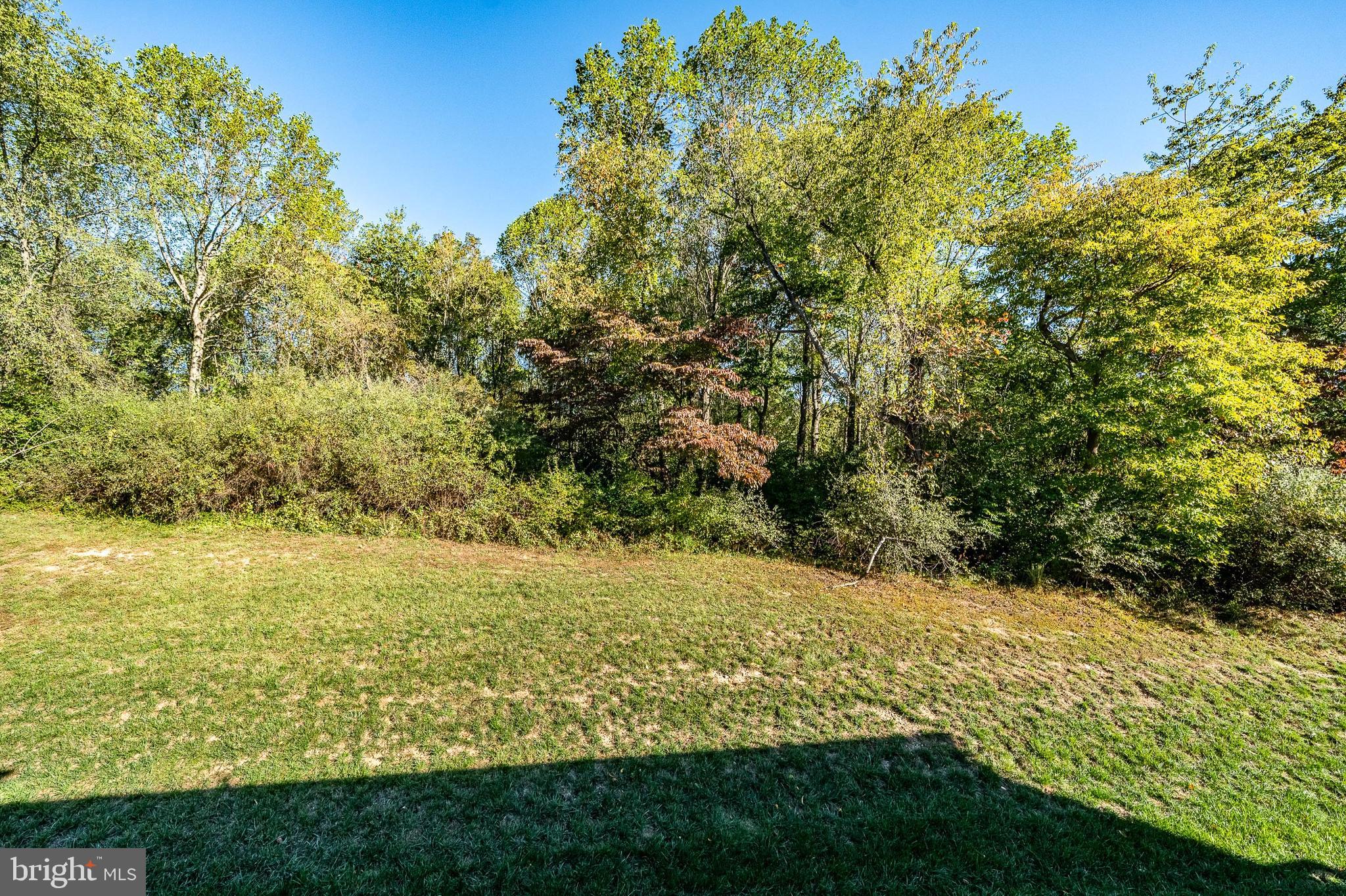 TOWNES AT SHANNON HILL - Residential