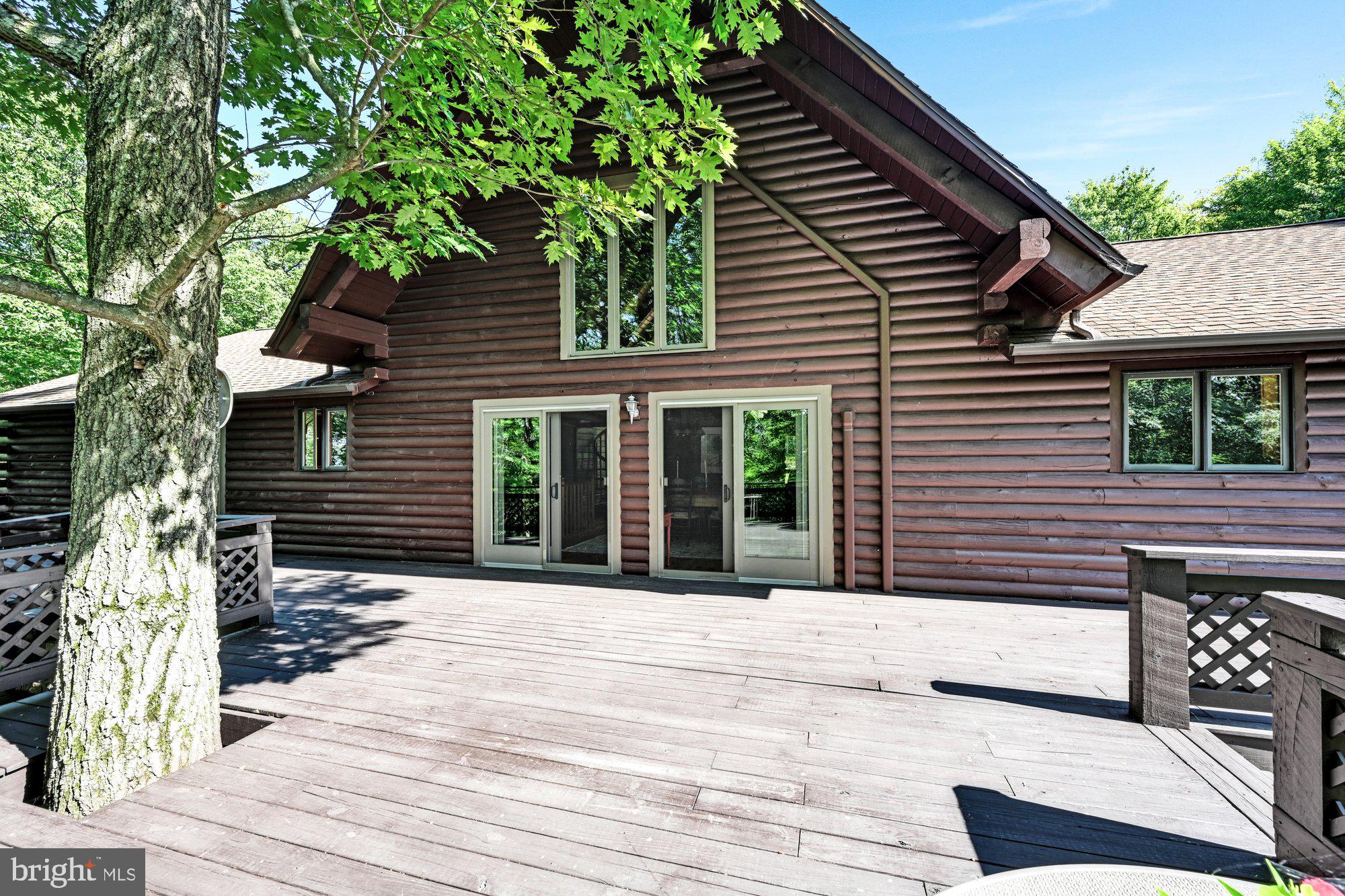 COVE VILLAGE - Residential