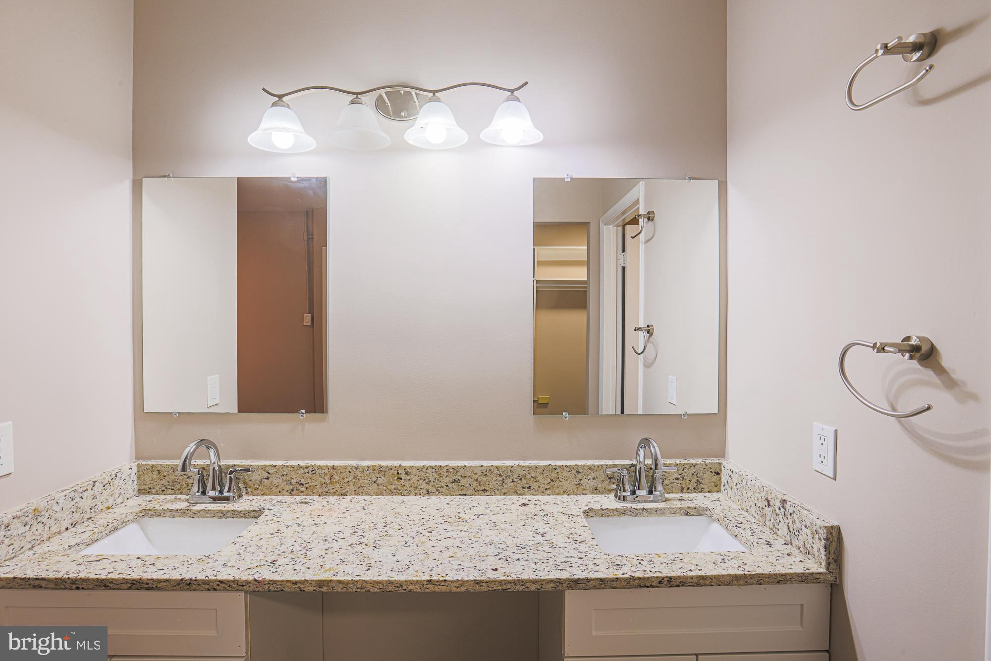 PARK HEIGHTS - Residential Lease