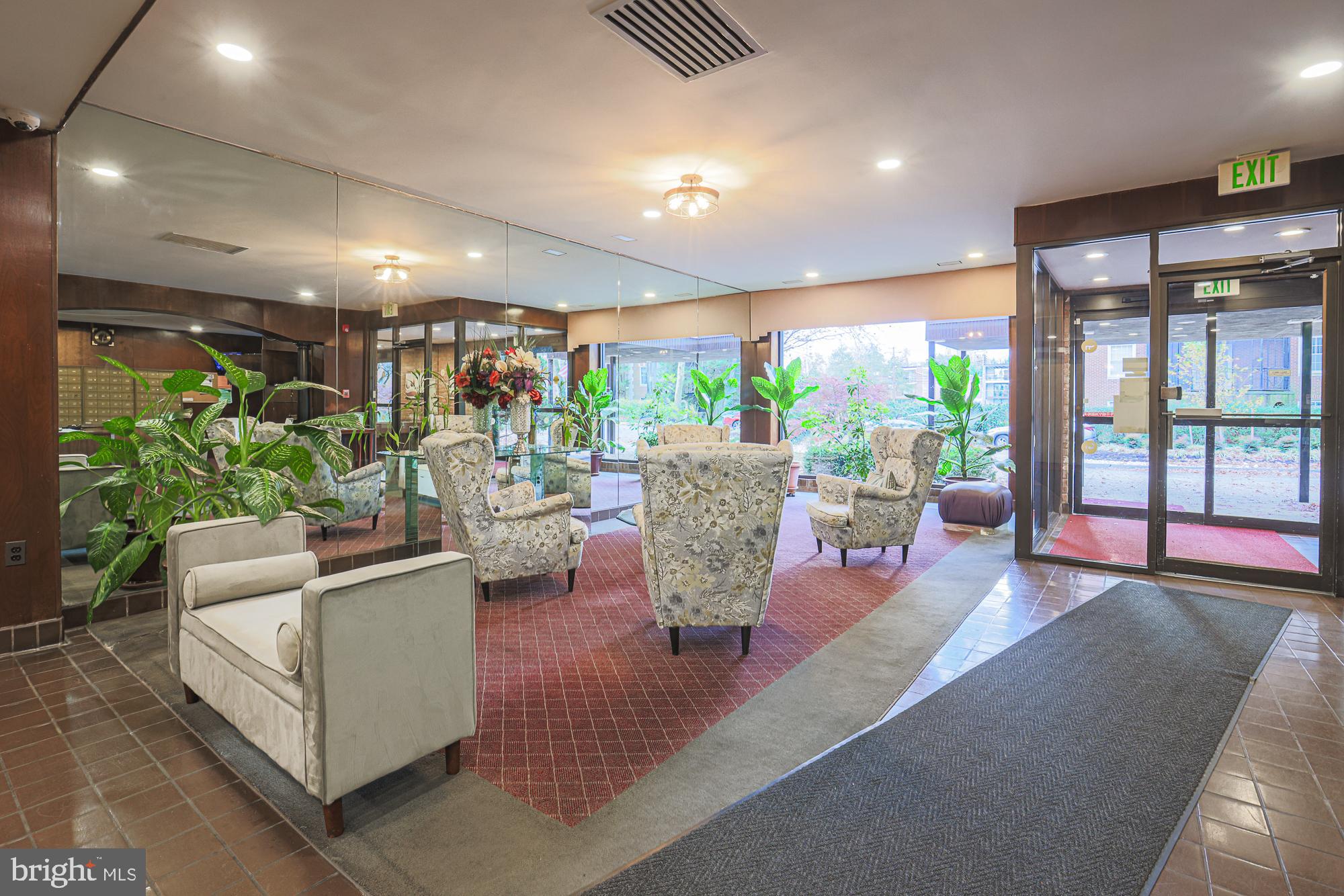 PARK HEIGHTS - Residential Lease