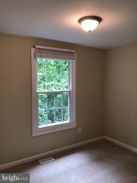 FLINT HILL MANOR - Residential Lease