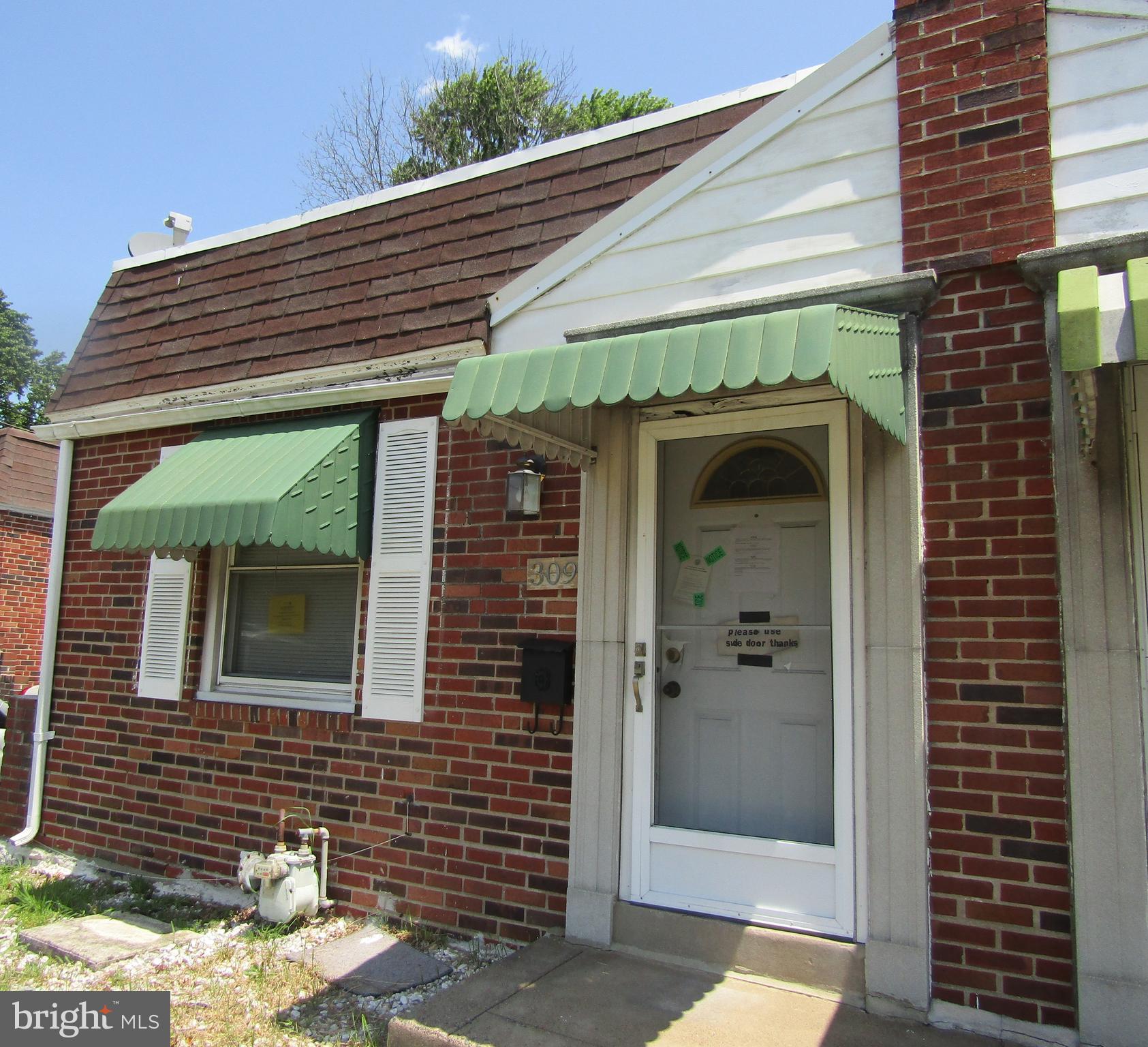 309 S OAK AVENUE