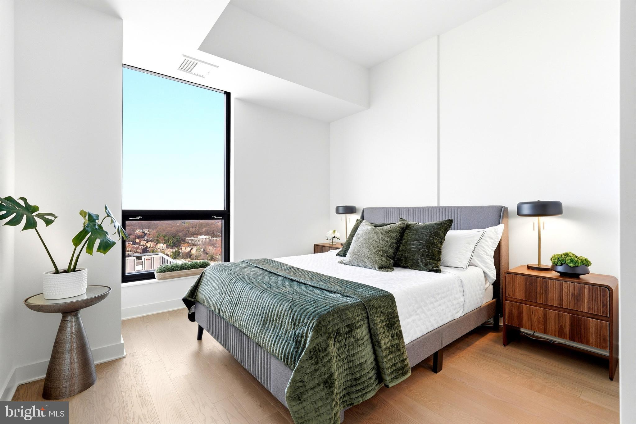 THE BORO TYSONS - Residential