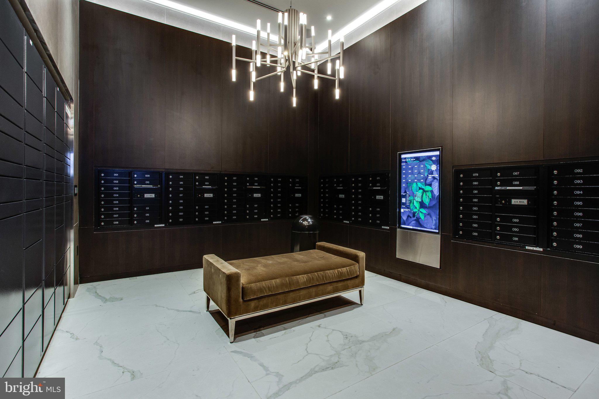 THE BORO TYSONS - Residential