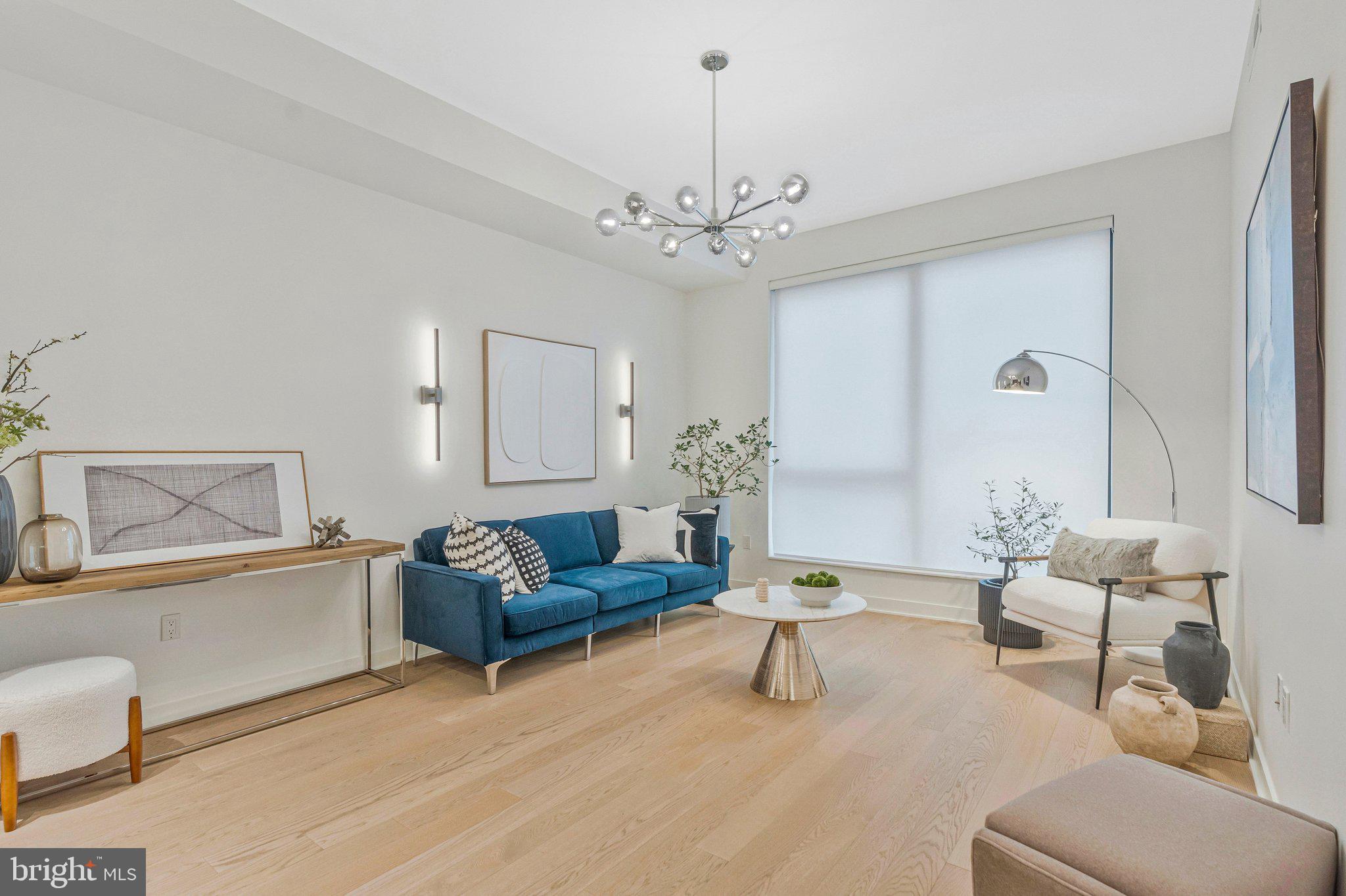 THE BORO TYSONS - Residential