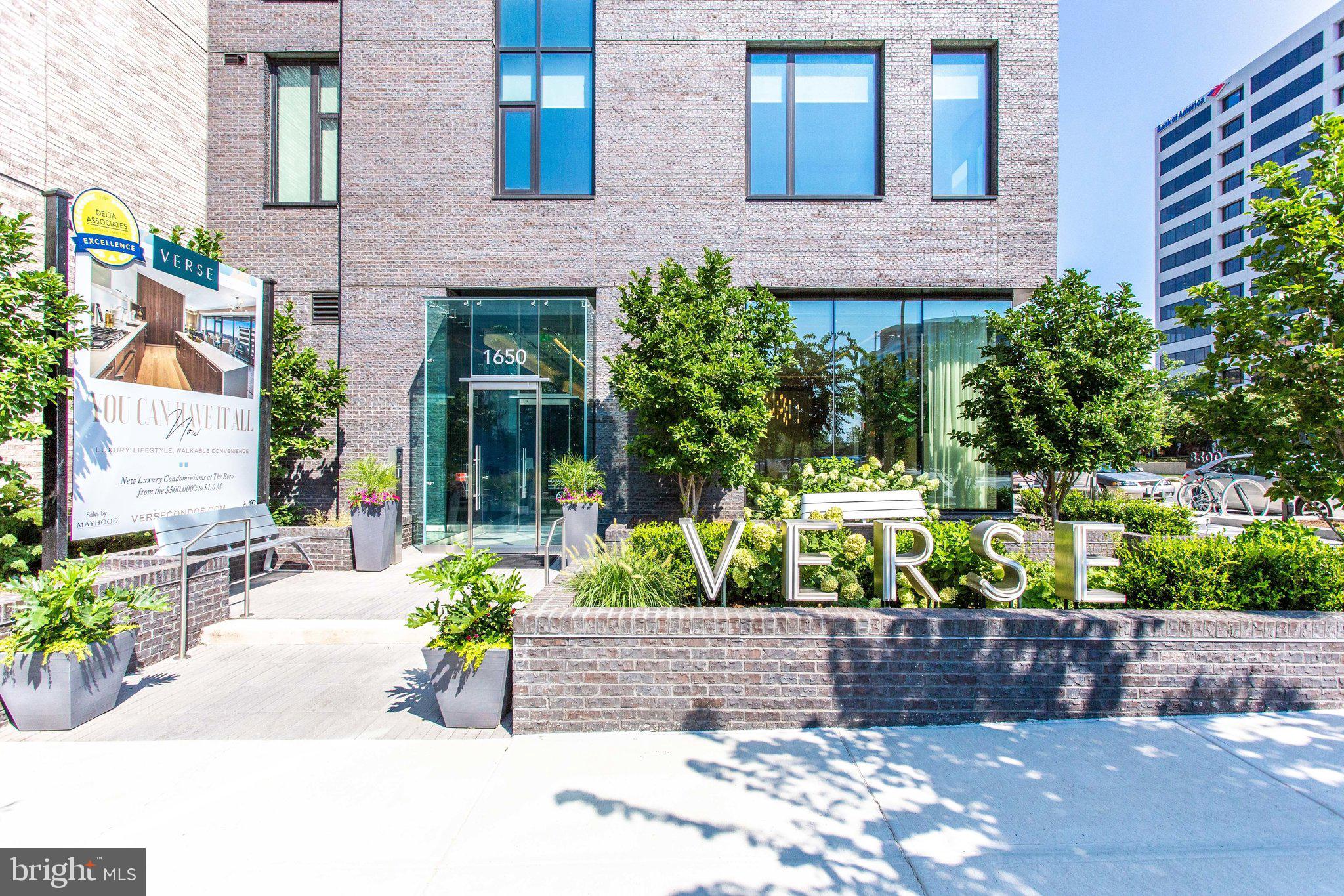 THE BORO TYSONS - Residential