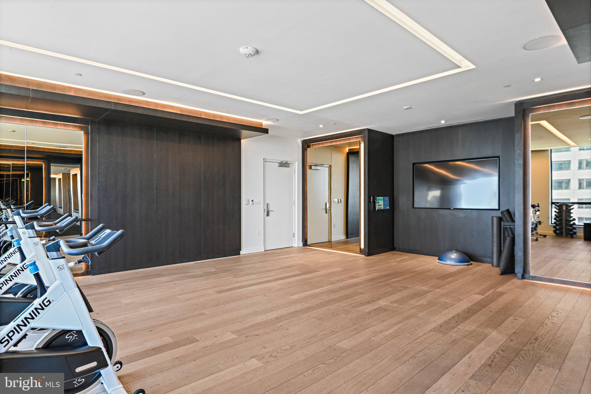 THE BORO TYSONS - Residential