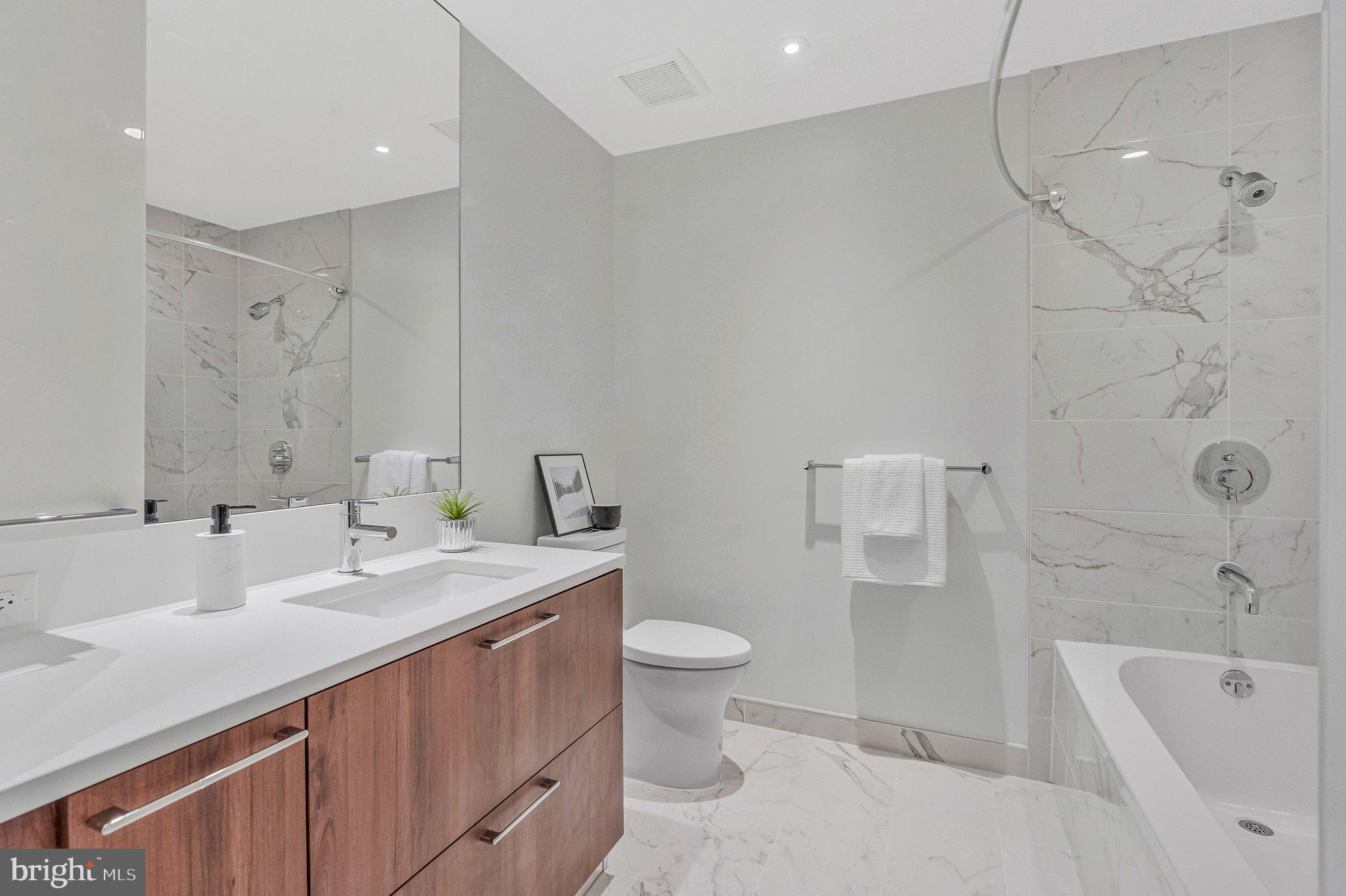 THE BORO TYSONS - Residential