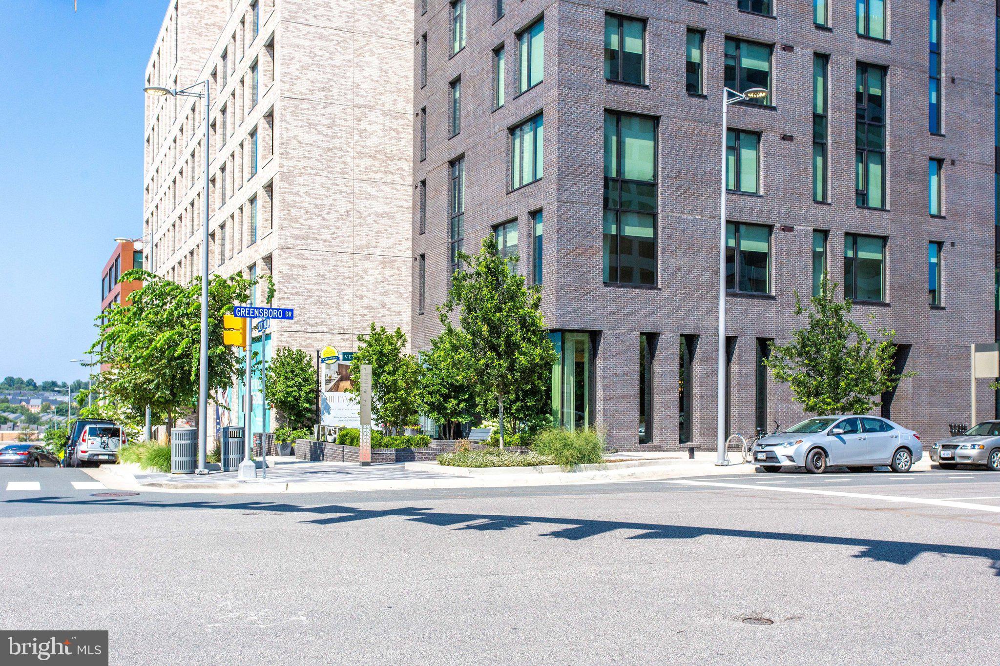 THE BORO TYSONS - Residential