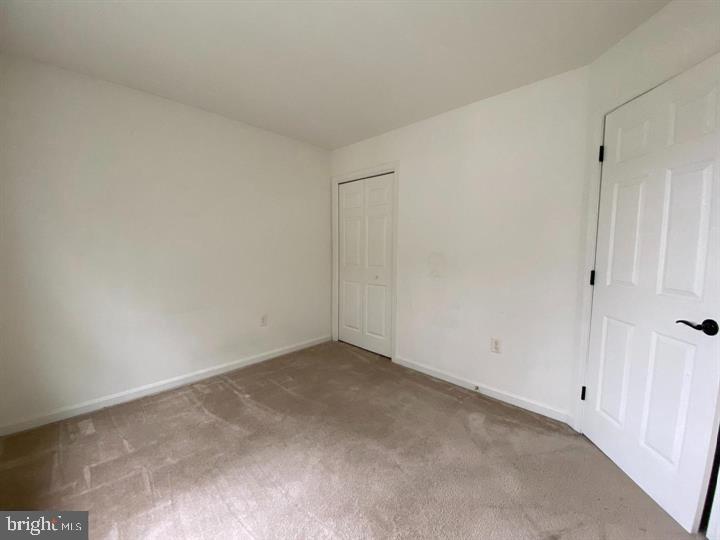 SPRING MILLS - Residential Lease