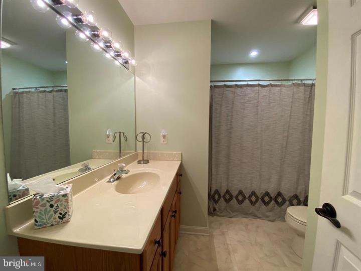 SPRING MILLS - Residential Lease