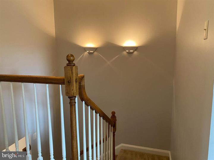 SPRING MILLS - Residential Lease