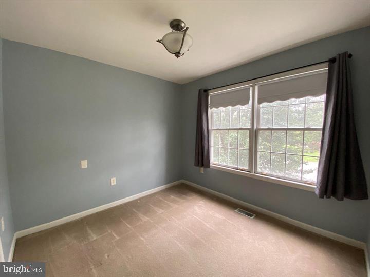 SPRING MILLS - Residential Lease