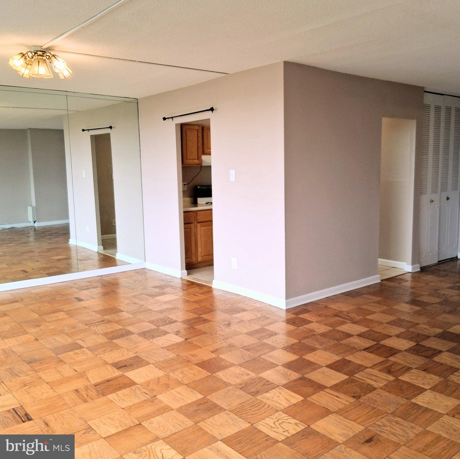 11801 ROCKVILLE PIKE 802