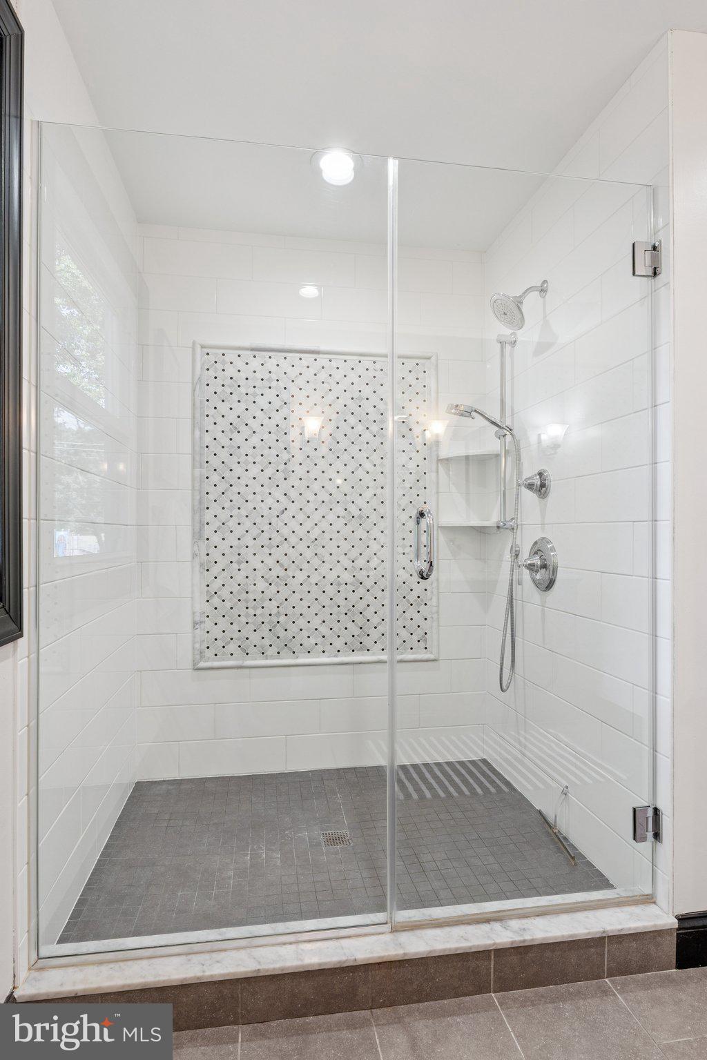 CAPE ARTHUR - Residential