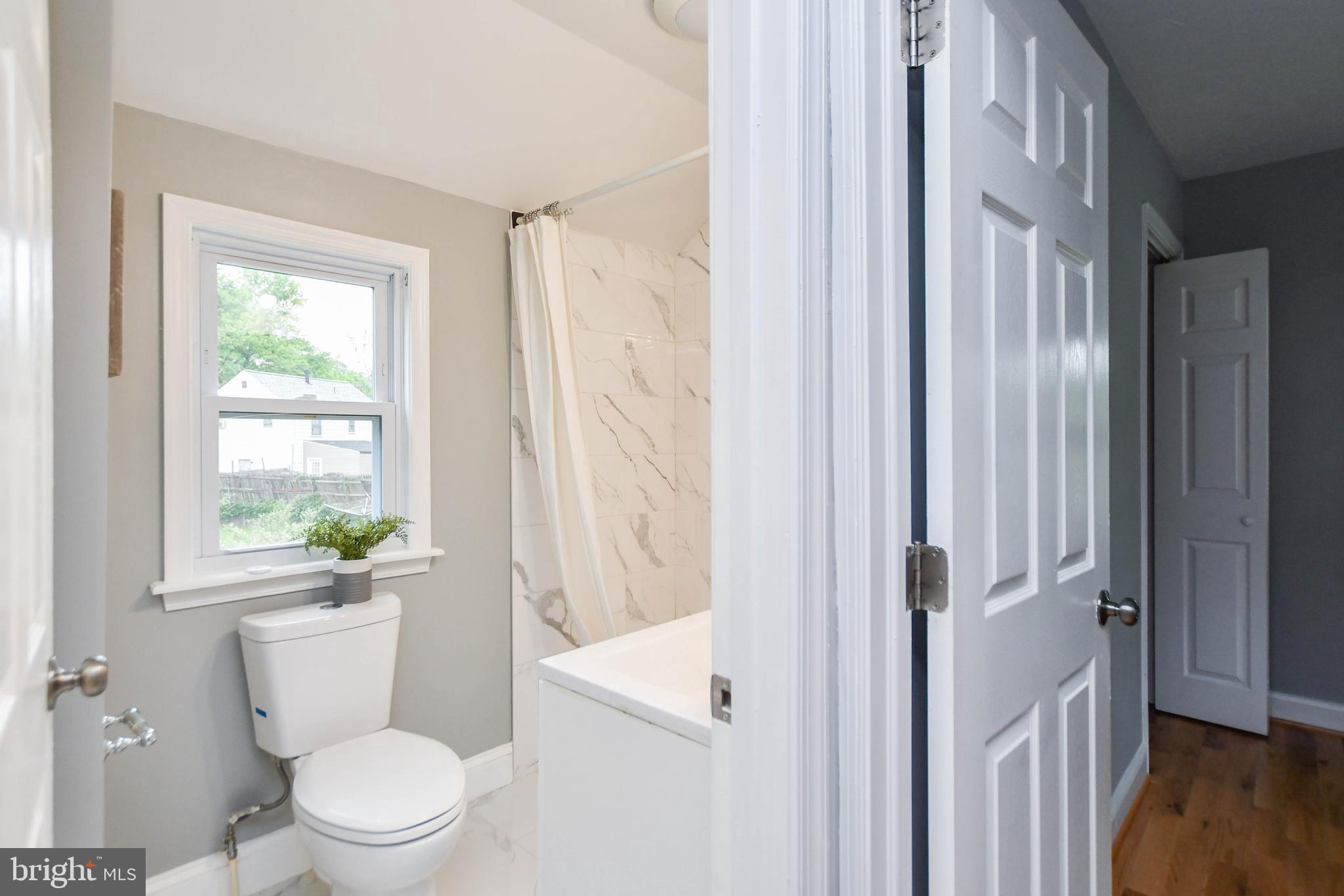 KENTLAND - Residential Lease