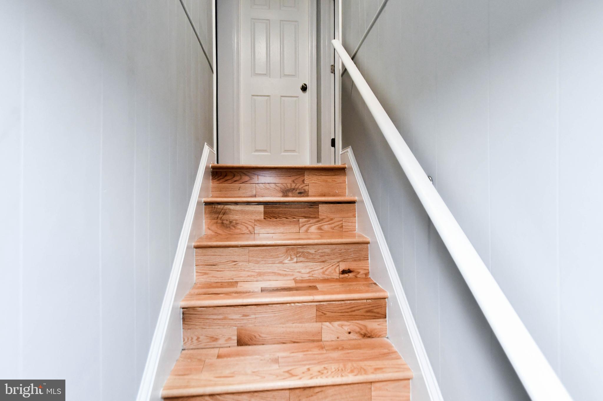 KENTLAND - Residential Lease