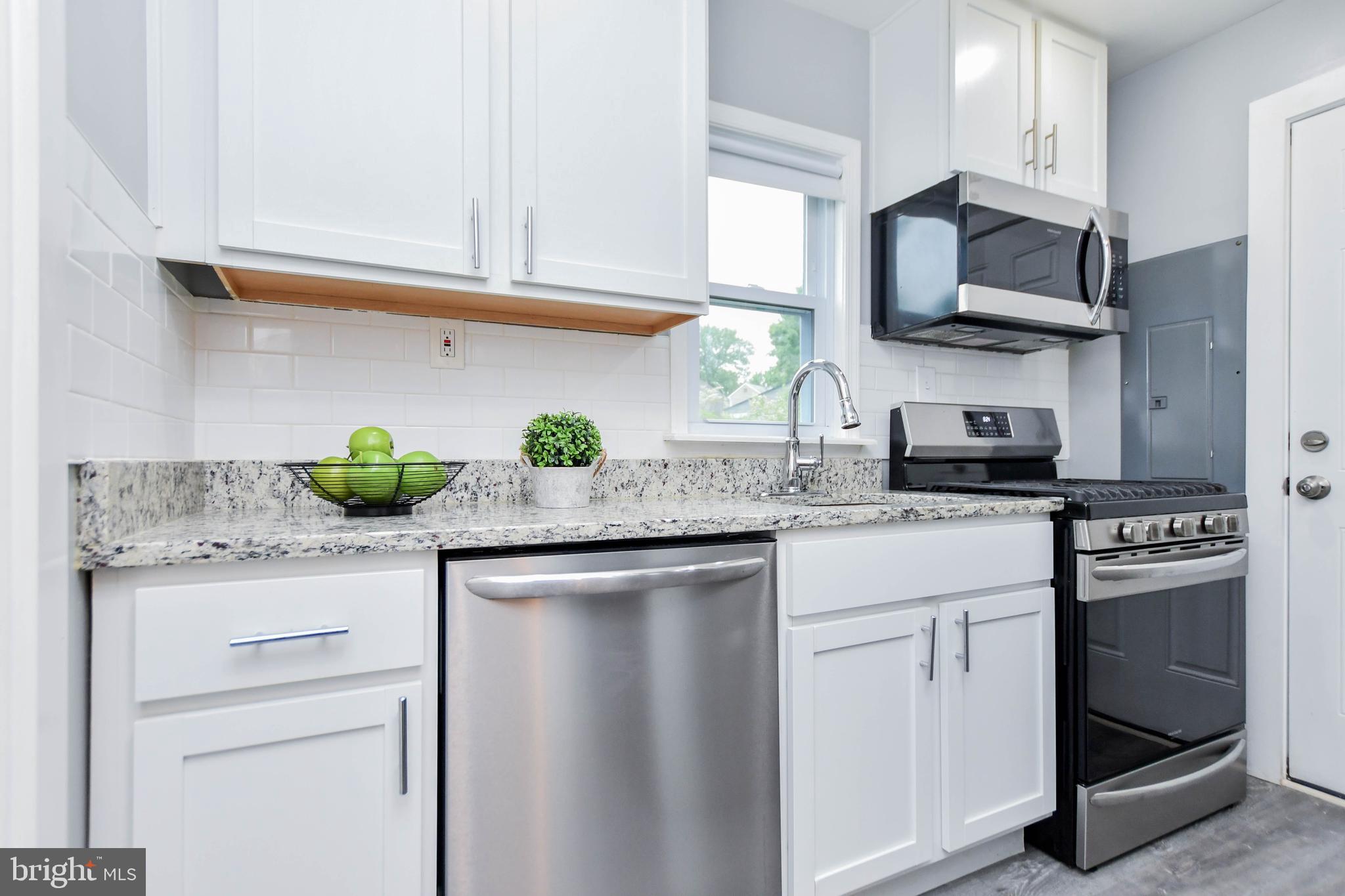 KENTLAND - Residential Lease