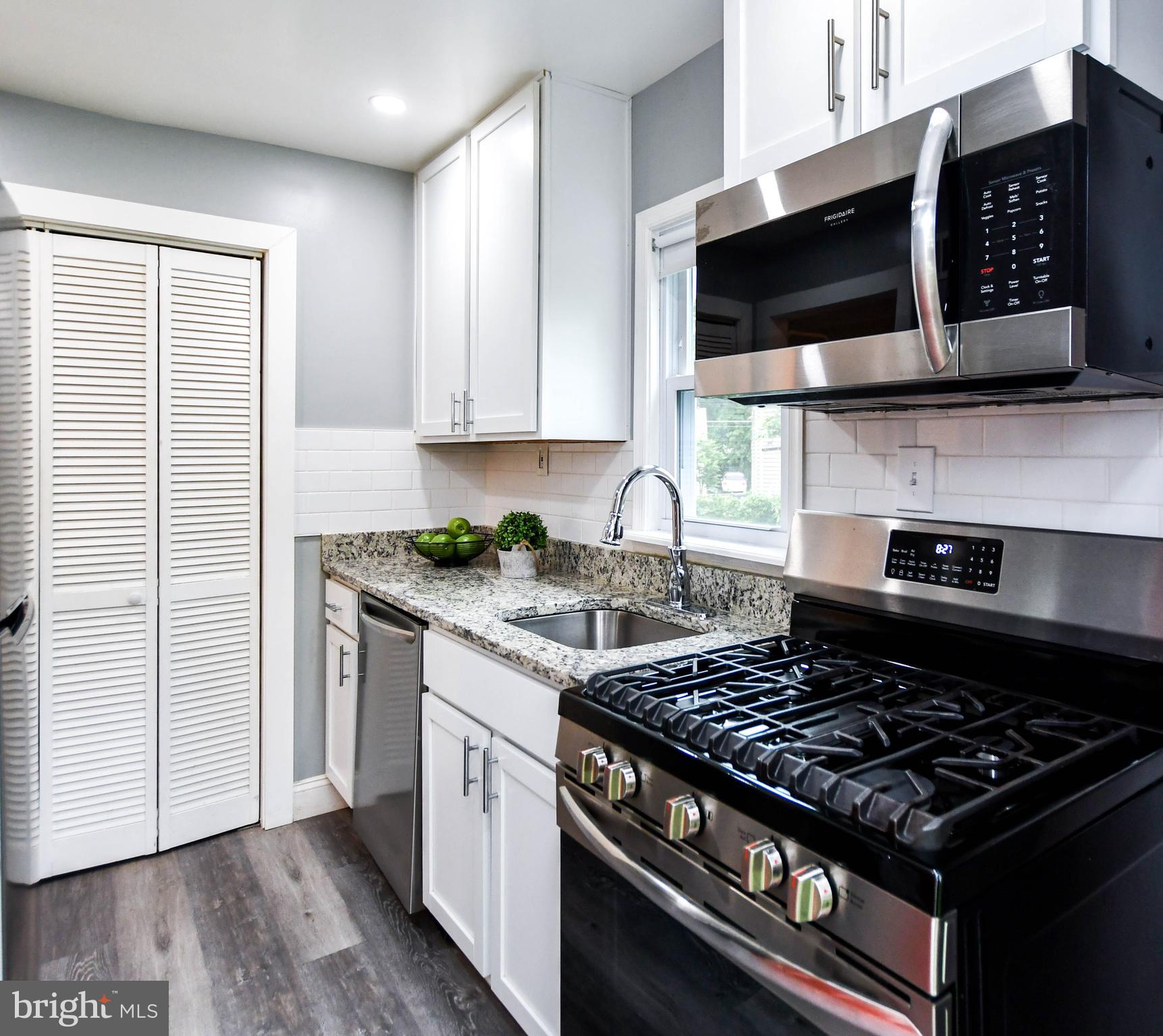 KENTLAND - Residential Lease