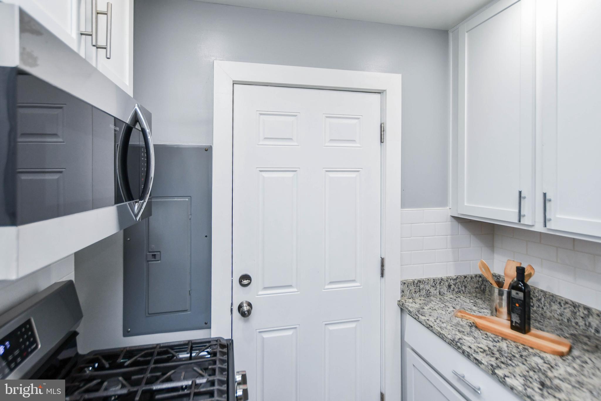 KENTLAND - Residential Lease