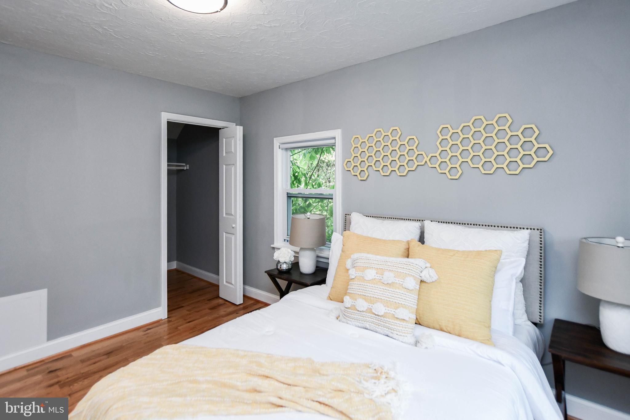 KENTLAND - Residential Lease