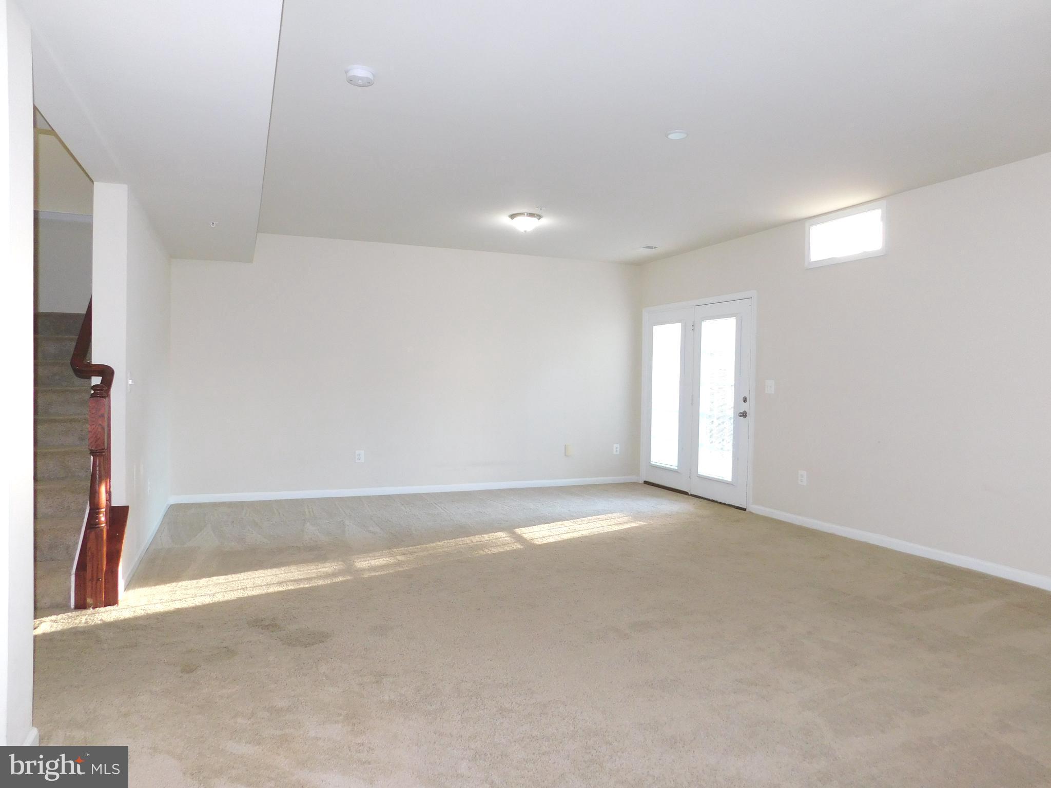 MARSHALL GROVE ESTATES - Residential