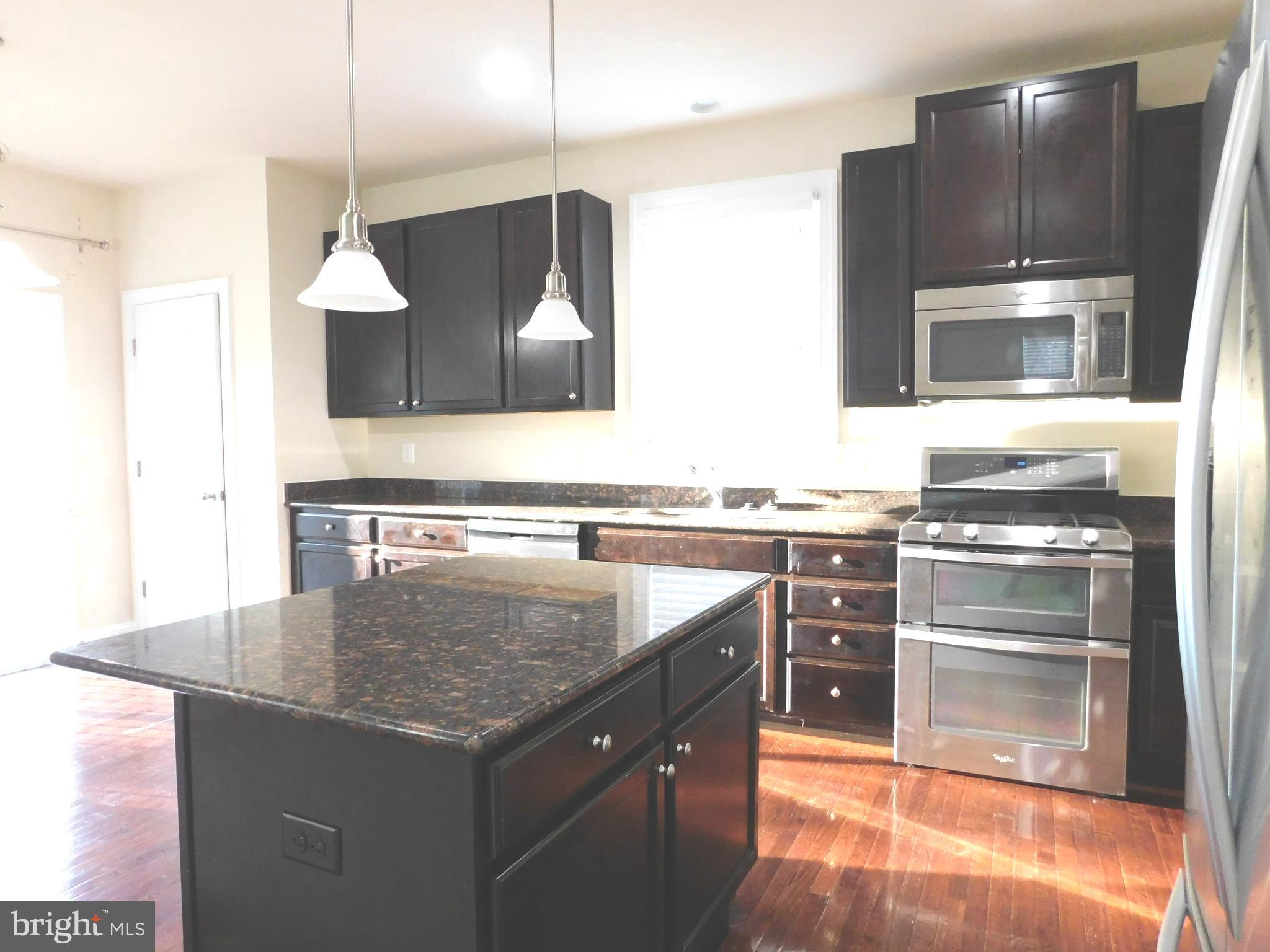 MARSHALL GROVE ESTATES - Residential