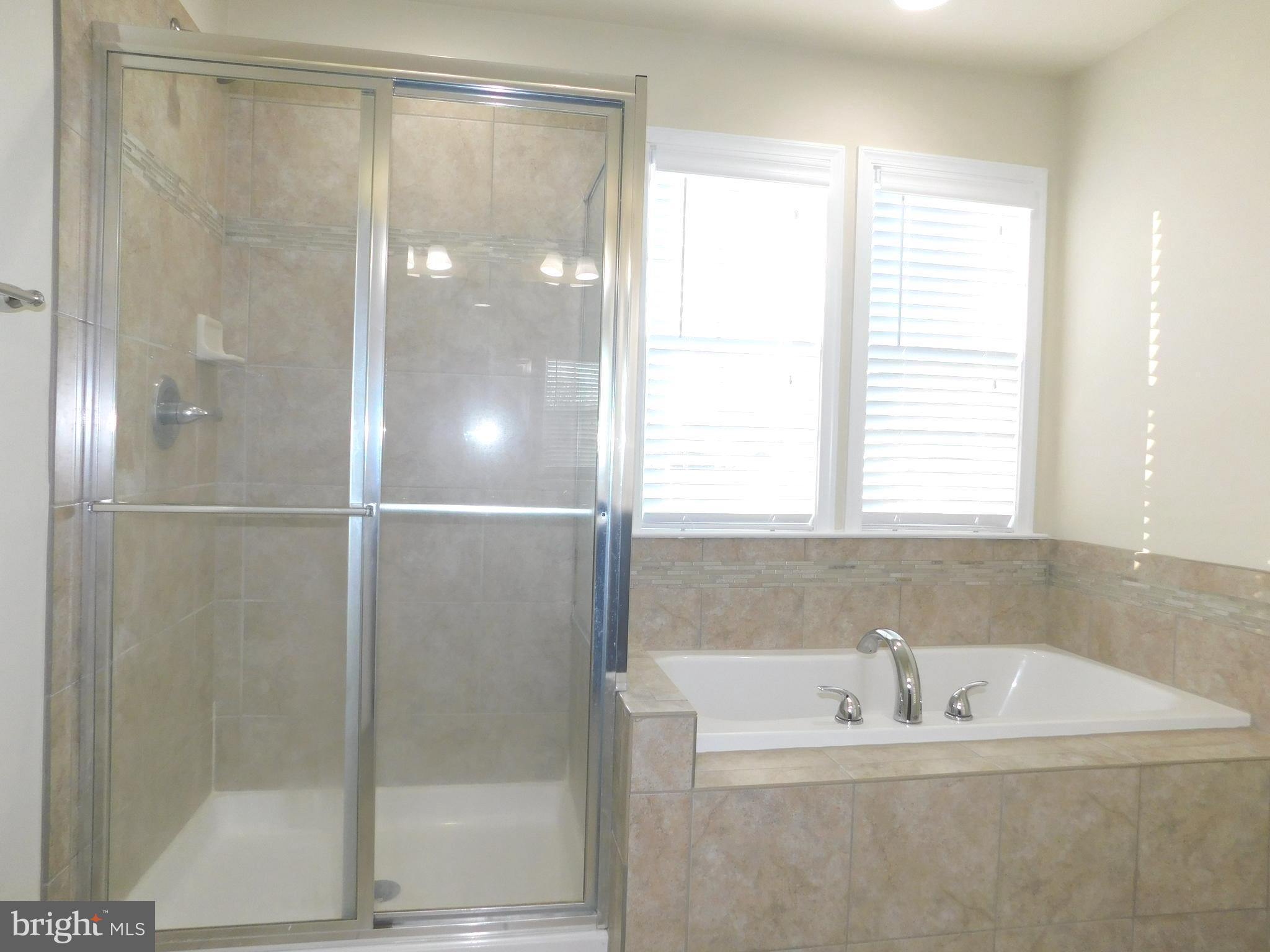 MARSHALL GROVE ESTATES - Residential