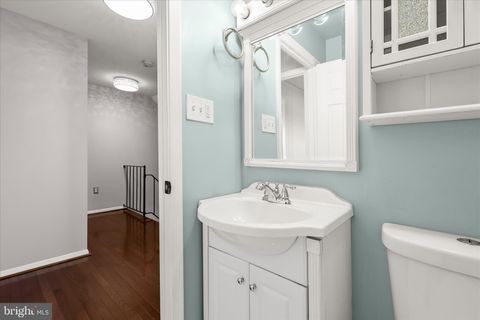 Tiny photo for 8 Middleview Court, BALTIMORE, MD 21244 (MLS # MDBC2152898)