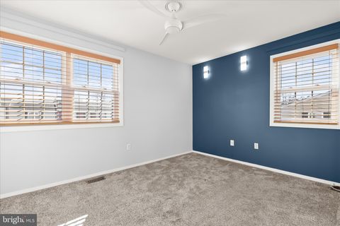 Tiny photo for 8 Middleview Court, BALTIMORE, MD 21244 (MLS # MDBC2152898)